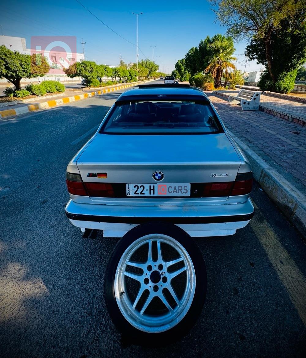 بی ئێم دەبڵیو سیریەس 5